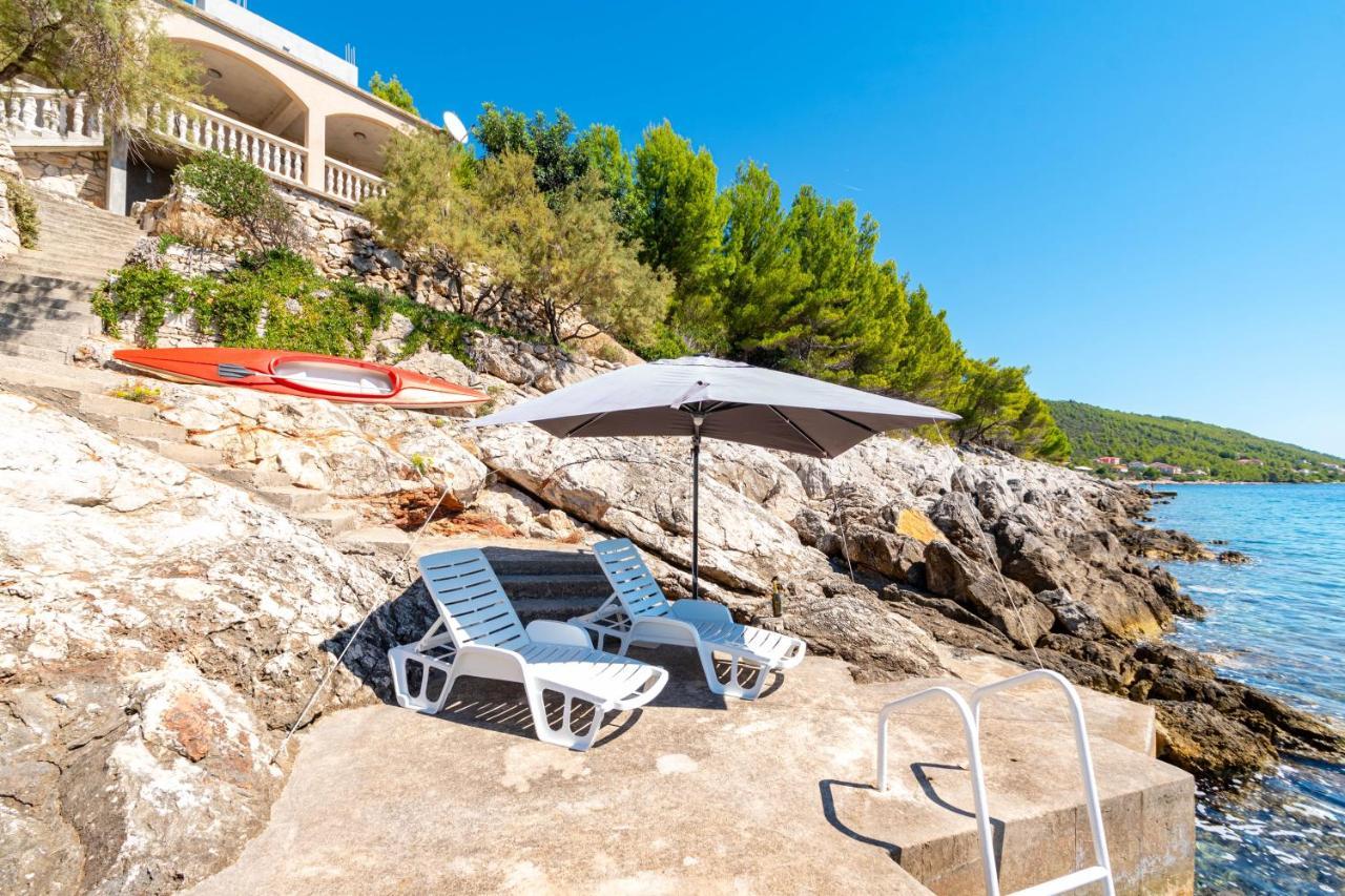Apartments By The Sea Cove Zaglav, Korcula - 12208 Prizba Buitenkant foto