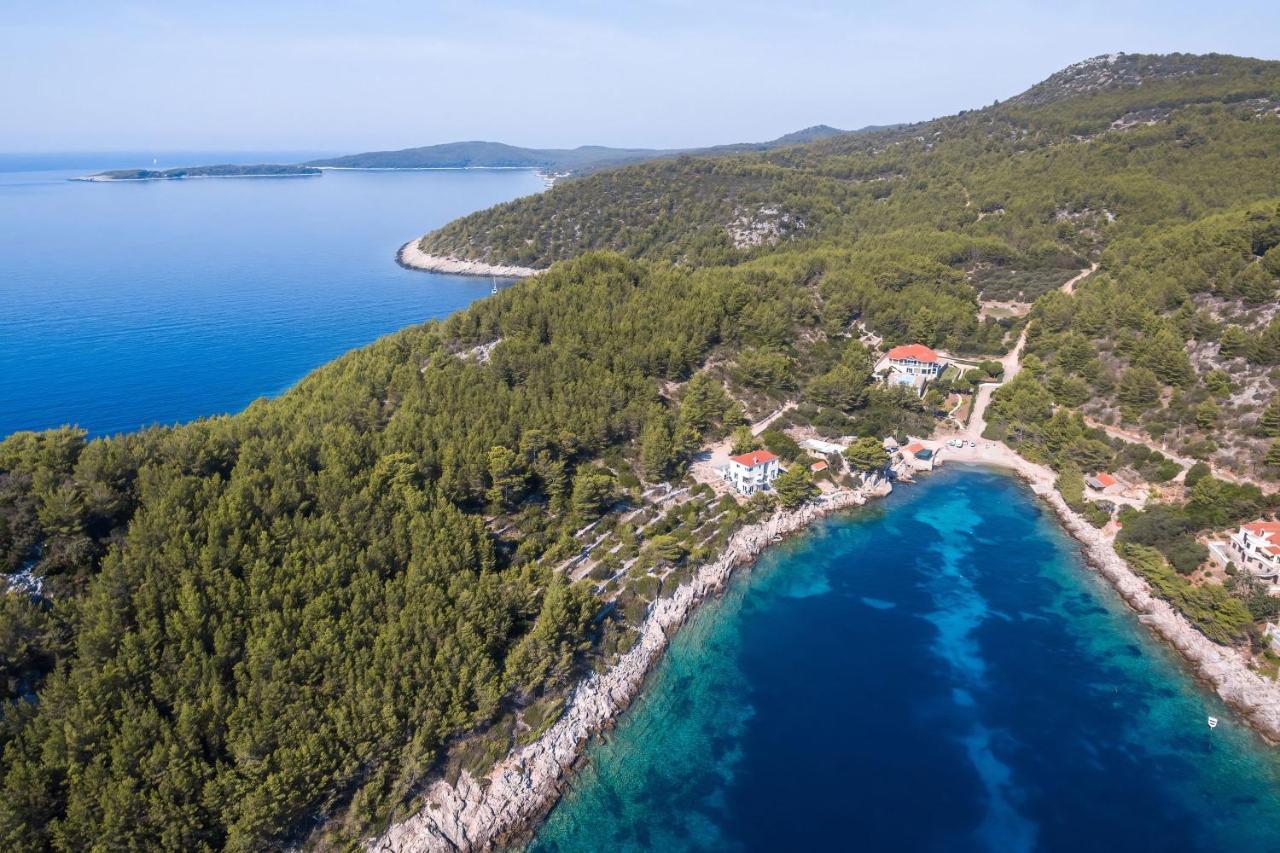Apartments By The Sea Cove Zaglav, Korcula - 12208 Prizba Buitenkant foto