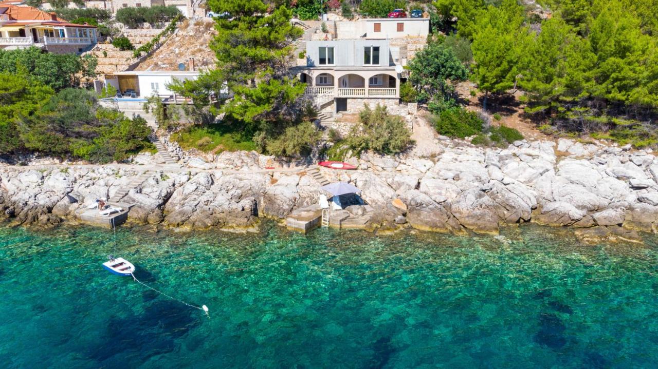Apartments By The Sea Cove Zaglav, Korcula - 12208 Prizba Buitenkant foto